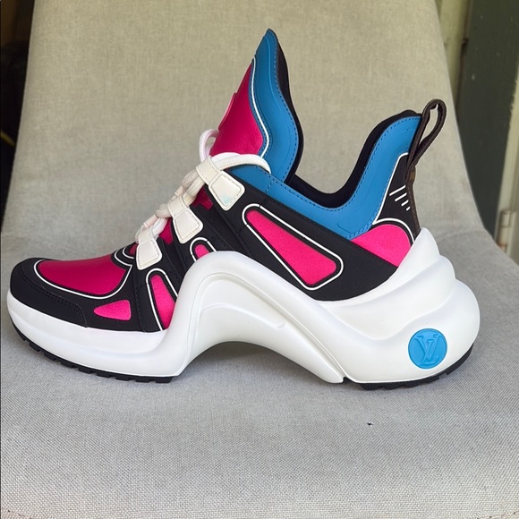 Louis Vuitton Pink and Blue Archlight Sneaker - Picture 4 of 8